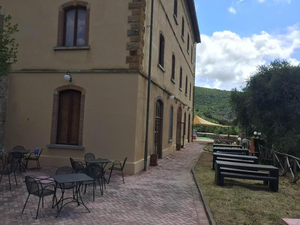 Student'S Hostel Gowett Campiglia Marittima Exterior foto